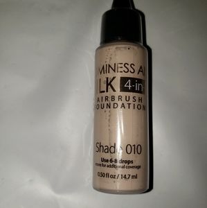NWT Luminess Silk Airbrush Foundation